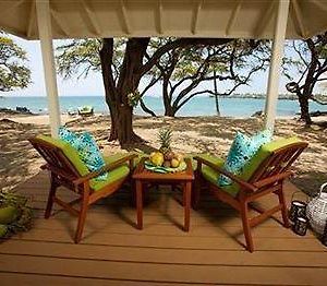 Lava Lava Beach Club